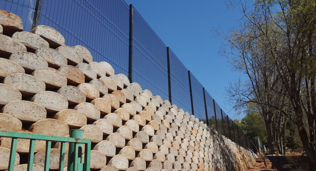 Clear View Fencing image